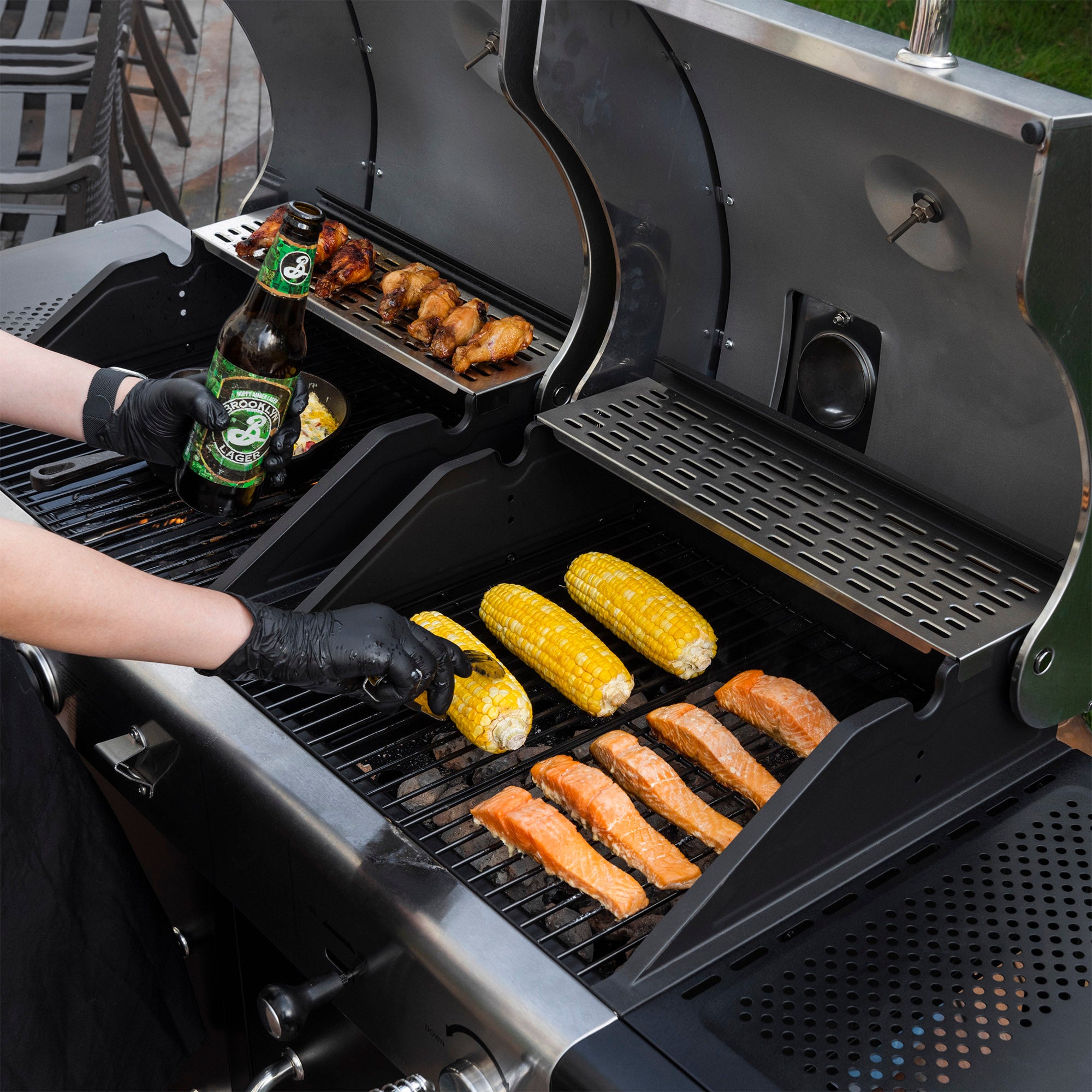 GAS AND DUAL-FUEL ENGINES 全3巻セット Royal Gourmet ZH3002N 2-Burner Gas and Charcoal Combo Grill | 759
