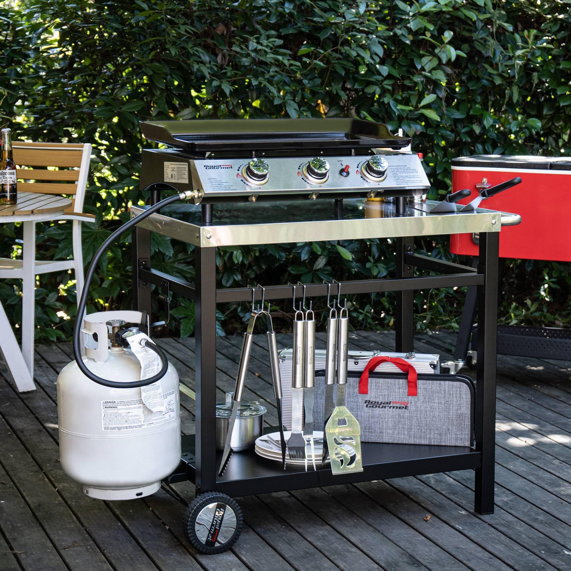 https://www.royalgourmetusa.com/cdn/shop/files/DoubleShelfStainlessSteelGrillCartwithWheels_9.jpg?v=1699516396&width=1946